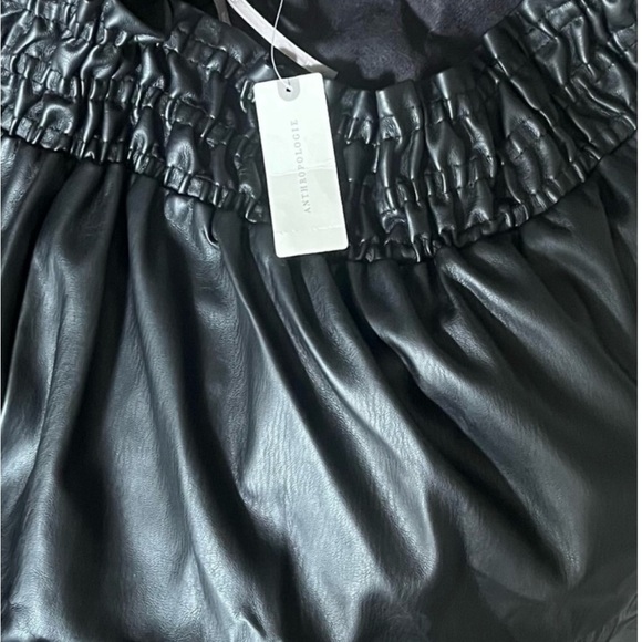 NWT Anthropologie The Somerset Mini Skirt;
Faux Leather Edition in Black - Picture 11 of 12